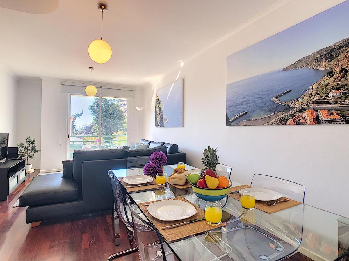Sea N' Sun Apartment By Lovelystay Рибейра-Брава Экстерьер фото